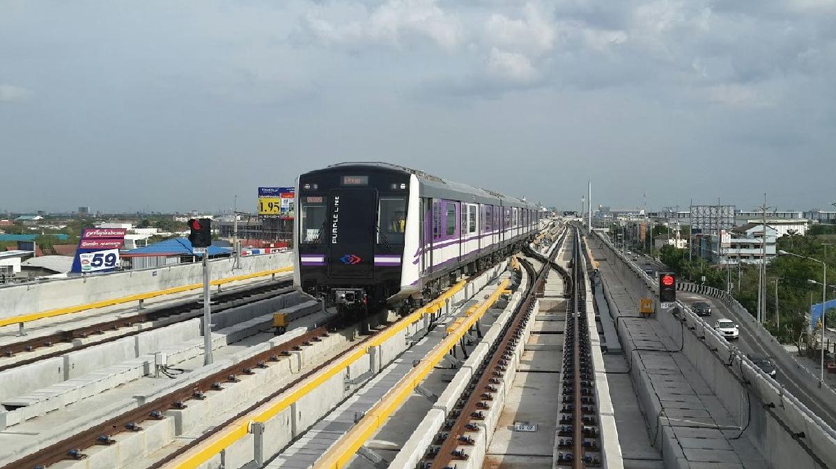 รถไฟฟ้าสายสีม่วง ช่วยให้การเดินทางระหว่างกรุงเทพ-นนทบุรี สะดวกและรวดเร็ว