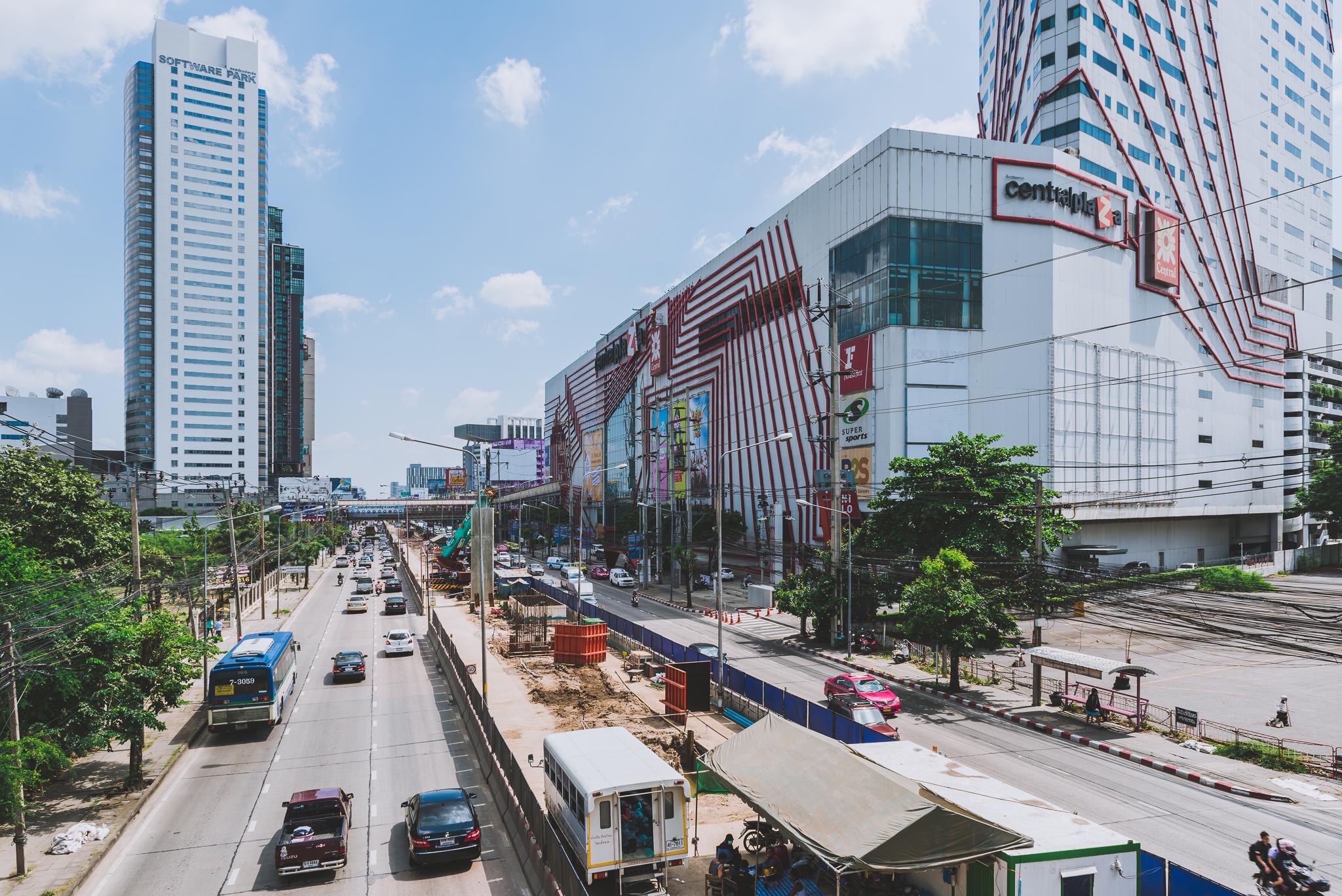 ถนนแจ้งวัฒนะรถติดสุดในไทย