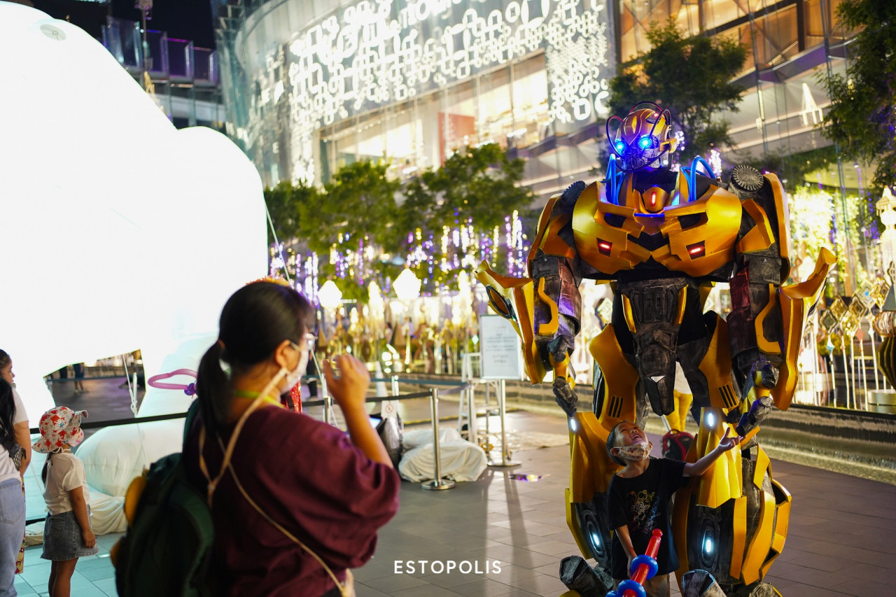 รีวิวเทศกาลงานไฟ ICONSIAM 2020 Bumble Bee Transformers Bangkok Illumination 2020 At ICONSIAM