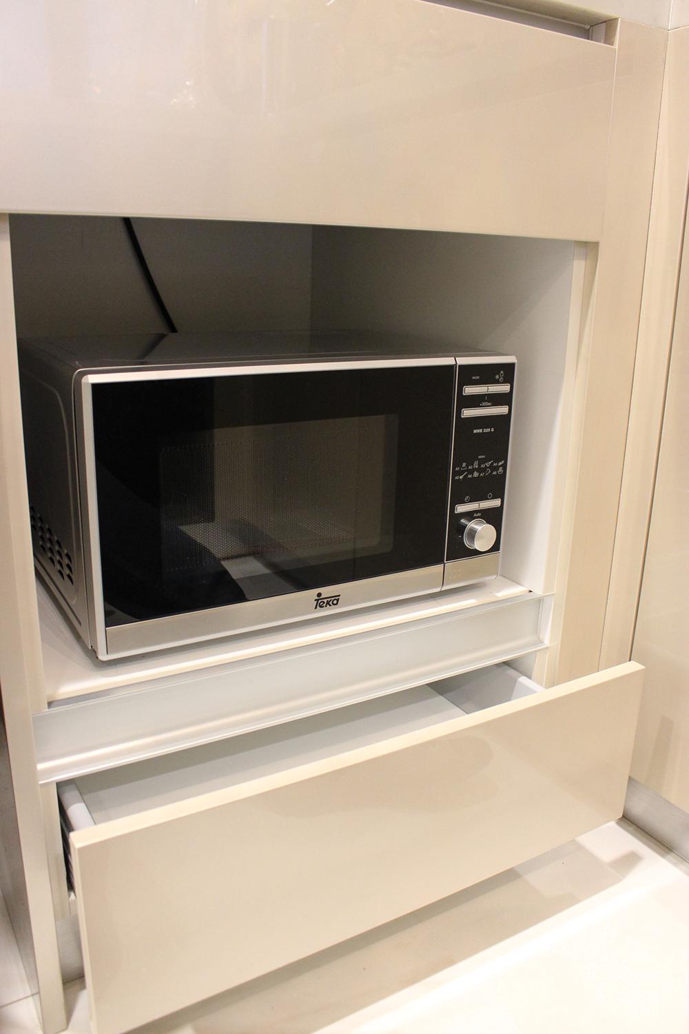 LAVIQ Sukhumvit 57 (ลาวิค สุขุมวิท 57) Luxury คอนโดใจกลางทองหล่อ สัมผัสทุกประสบการณ์เหนือระดับ จาก Real Asset