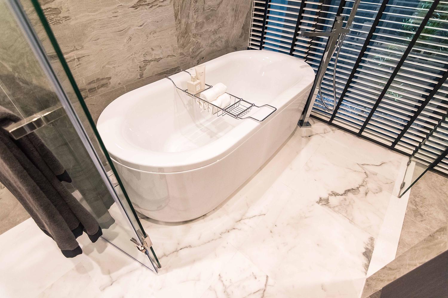 LAVIQ Sukhumvit 57 (ลาวิค สุขุมวิท 57) Luxury คอนโดใจกลางทองหล่อ สัมผัสทุกประสบการณ์เหนือระดับ จาก Real Asset