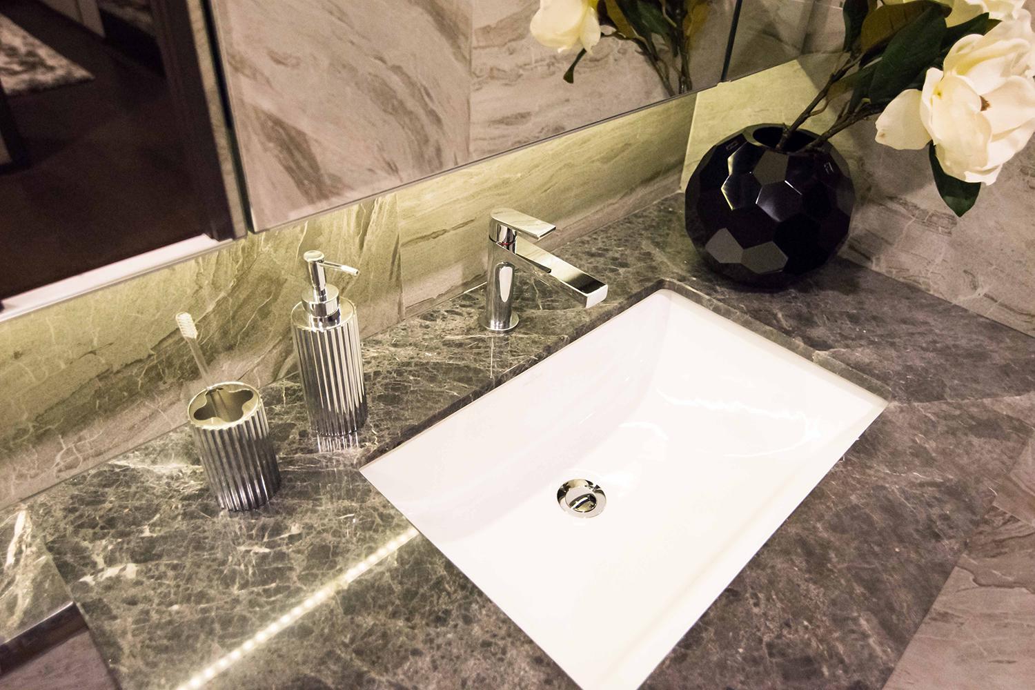 LAVIQ Sukhumvit 57 (ลาวิค สุขุมวิท 57) Luxury คอนโดใจกลางทองหล่อ สัมผัสทุกประสบการณ์เหนือระดับ จาก Real Asset