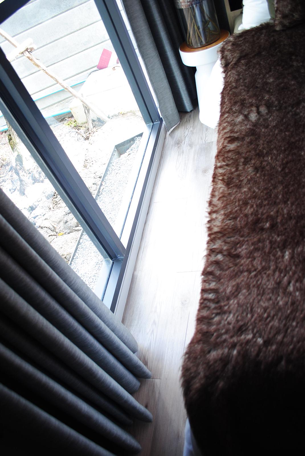 ASPEN Condo Lasalle (เอสเพน คอนโด ลาซาล) คอนโด Low Rise ตรงข้ามโรงพยาบาลศิขรินทร์ ใกล้รถไฟฟ้าสายสีเหลือง จาก มานะพัฒนาการ