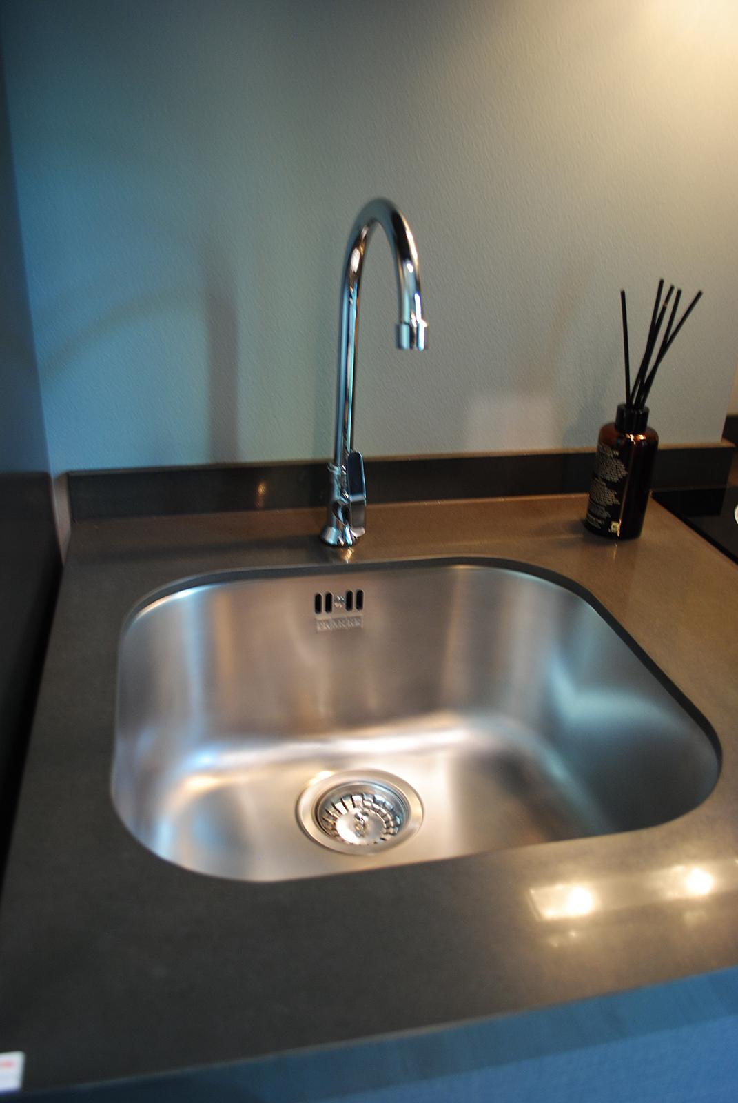 ASPEN Condo Lasalle (เอสเพน คอนโด ลาซาล) คอนโด Low Rise ตรงข้ามโรงพยาบาลศิขรินทร์ ใกล้รถไฟฟ้าสายสีเหลือง จาก มานะพัฒนาการ