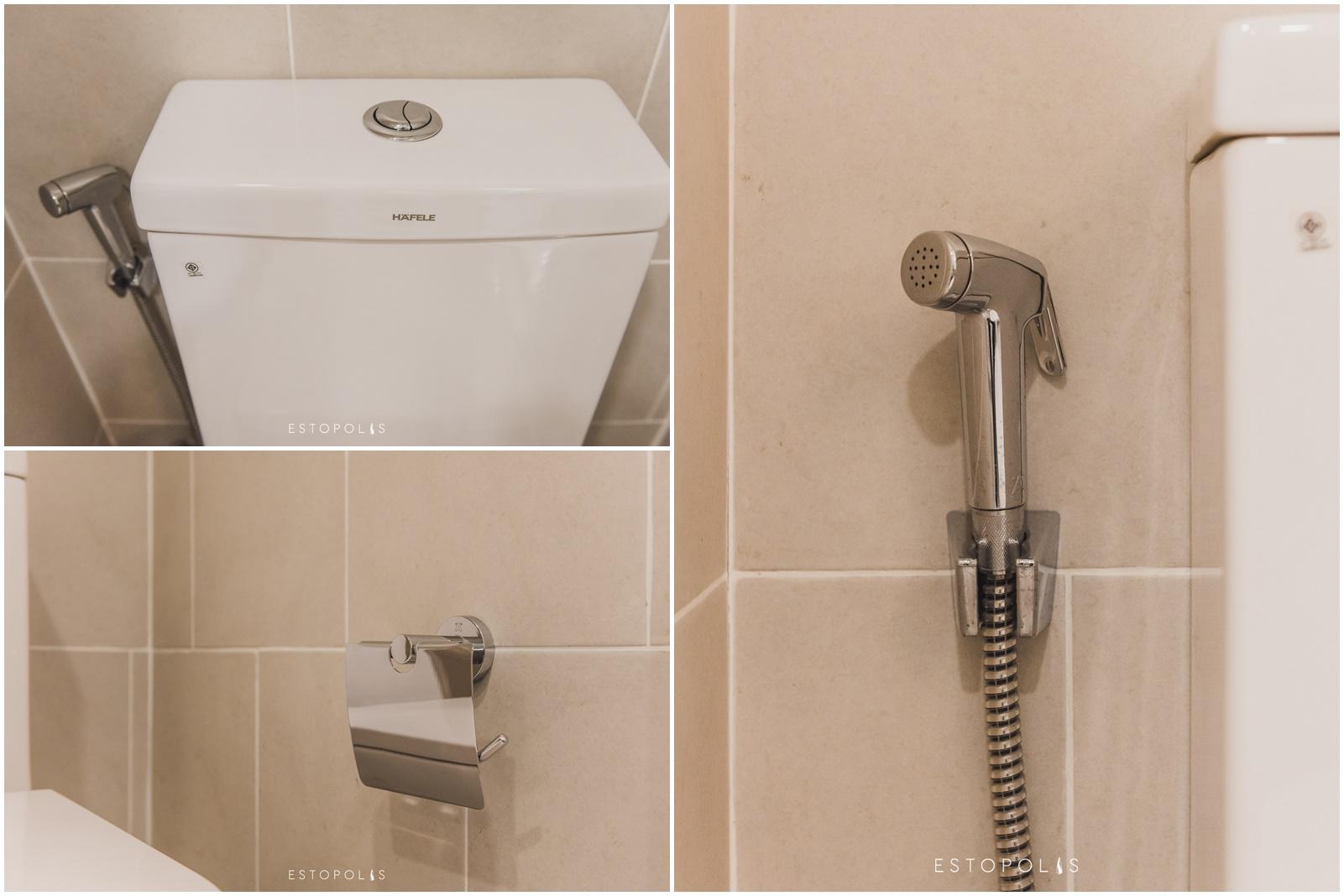 เดอ ลาพีส จรัญ 81 (De Lapis Charan 81)