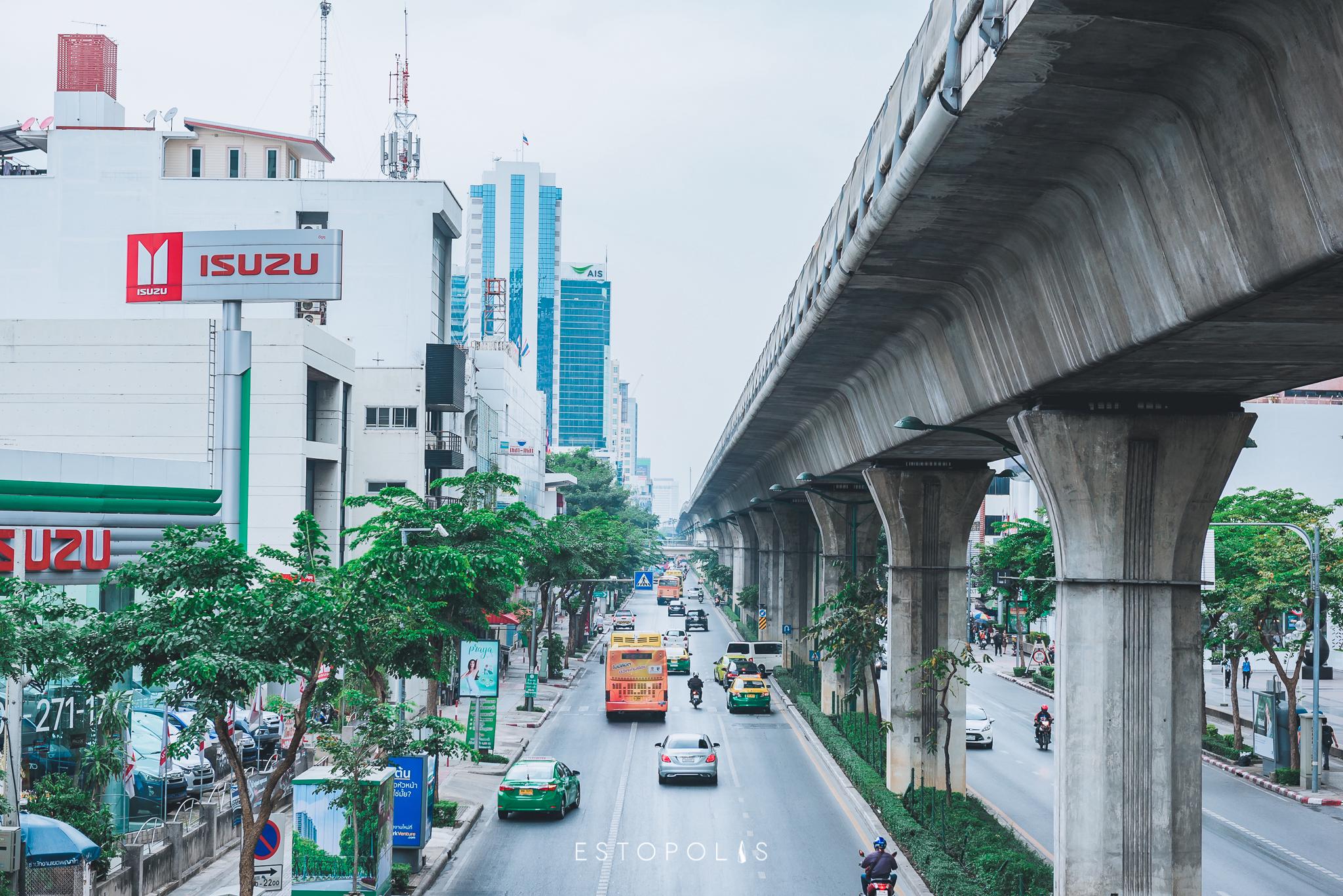 Noble Around Ari (โนเบิล อราวน์ อารีย์)