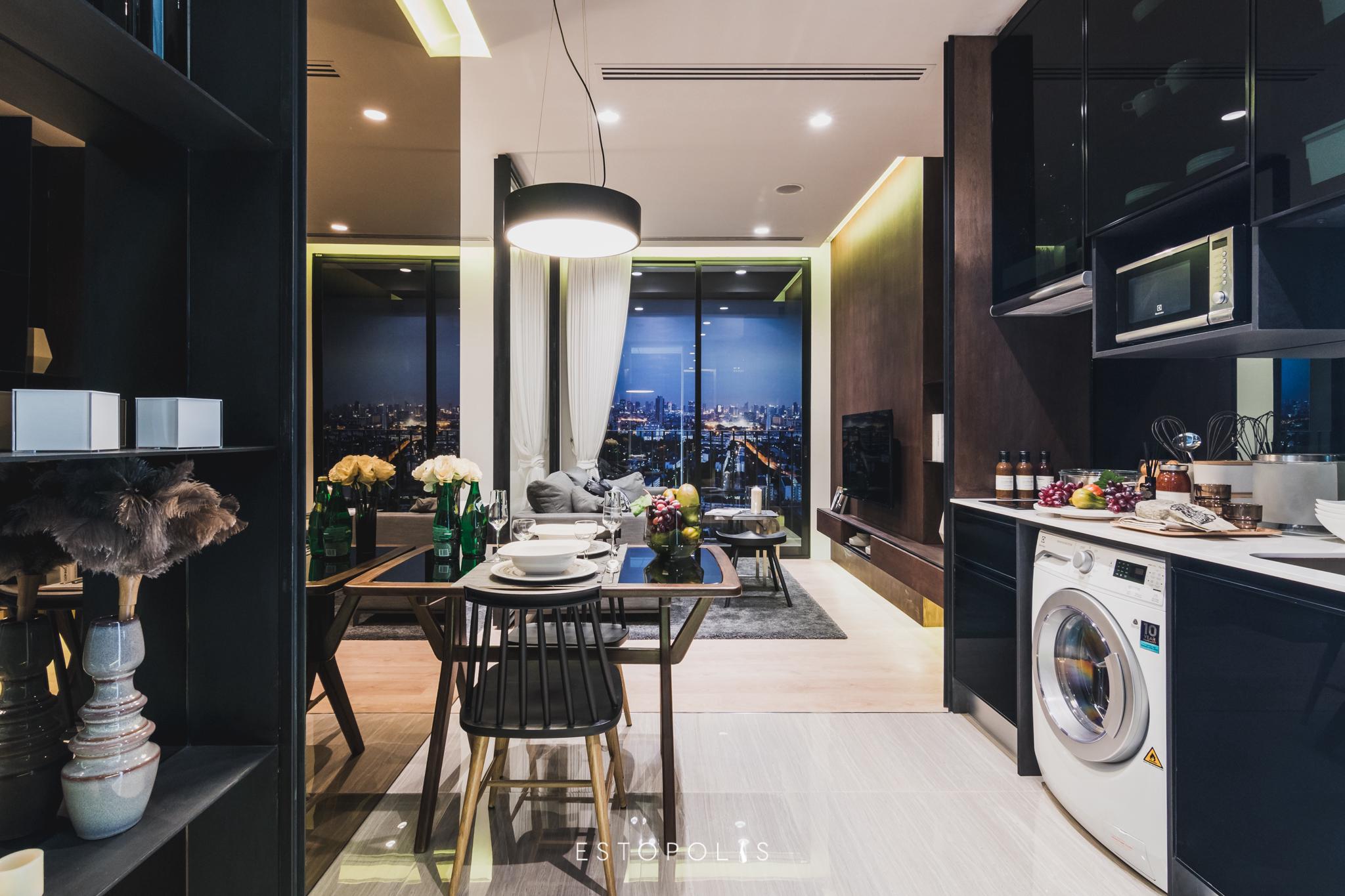 Noble Around Ari (โนเบิล อราวน์ อารีย์)