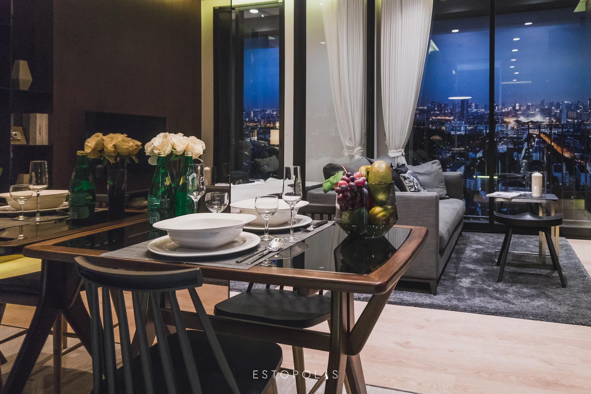 Noble Around Ari (โนเบิล อราวน์ อารีย์)