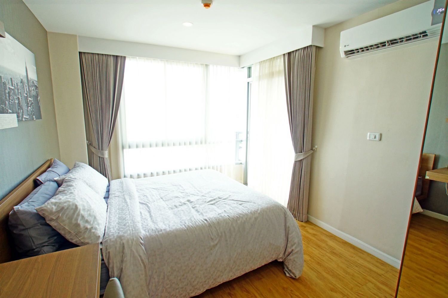 Estopolis-review-condo-siamese-นางลิ้นจี่