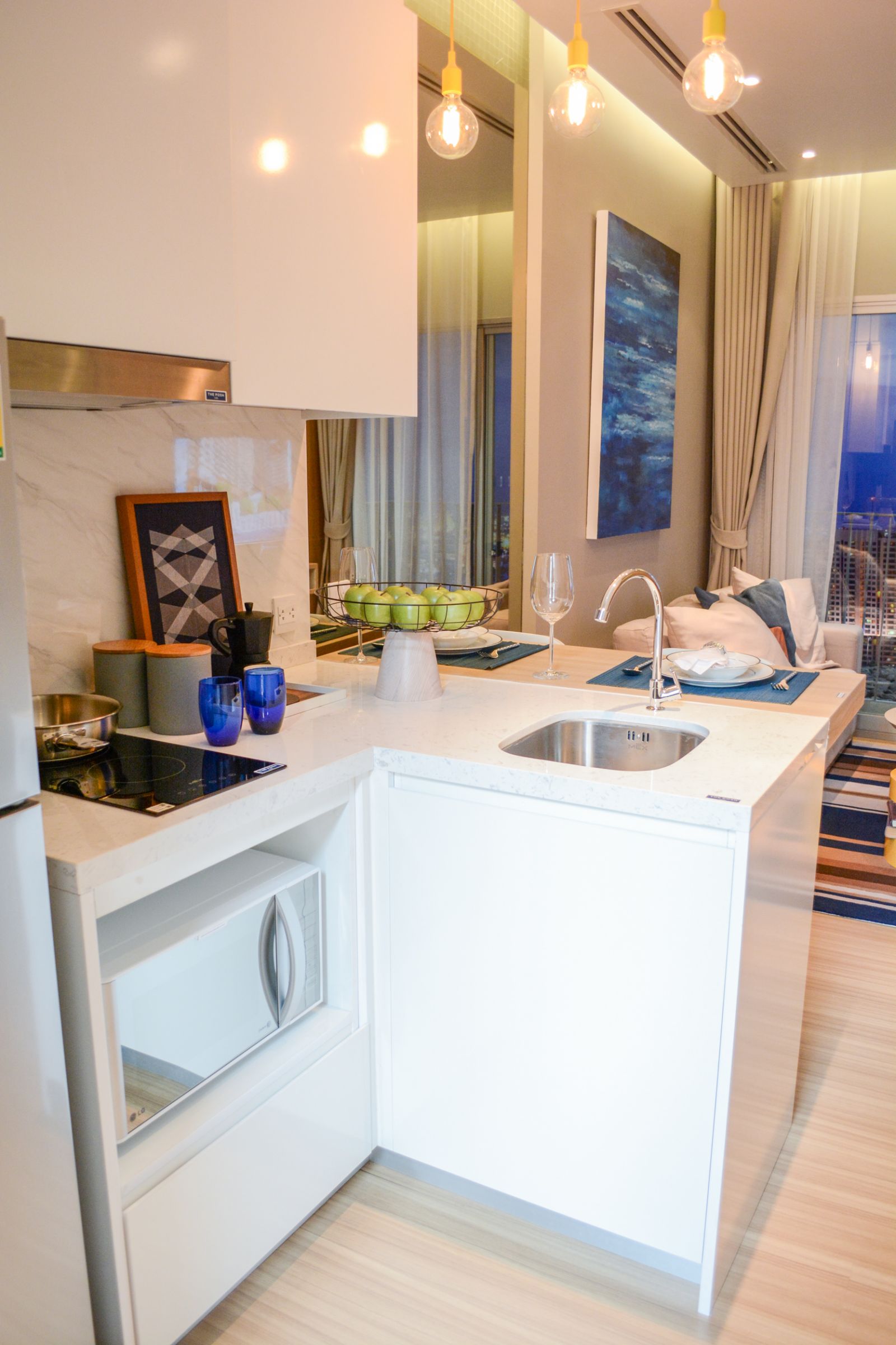 Estopolis-review-condo-The Posh-Twelve
