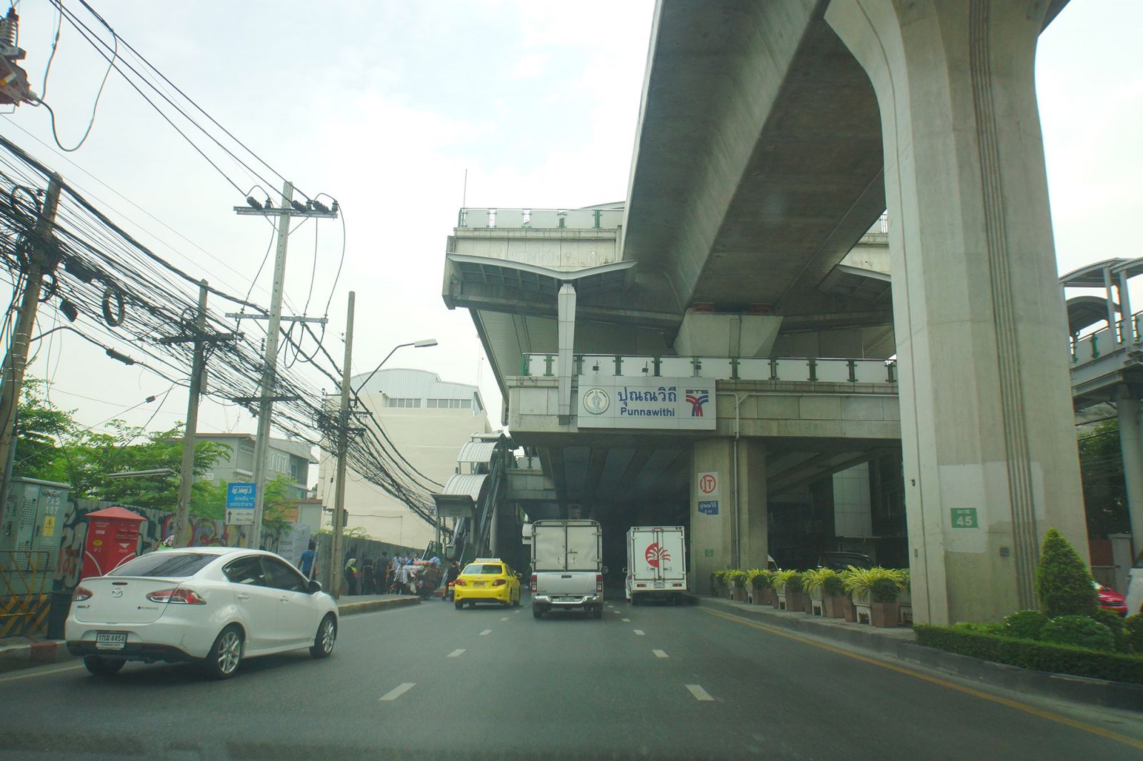 Estopolis-รีวิวคอนโด-review-condo-Moniiq-sukhumvit64-โมนีค-สุขุมวิท64