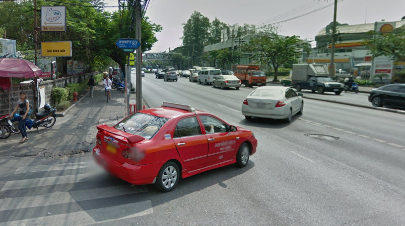 ซอย 87 ทางถนนลาดพร้าว