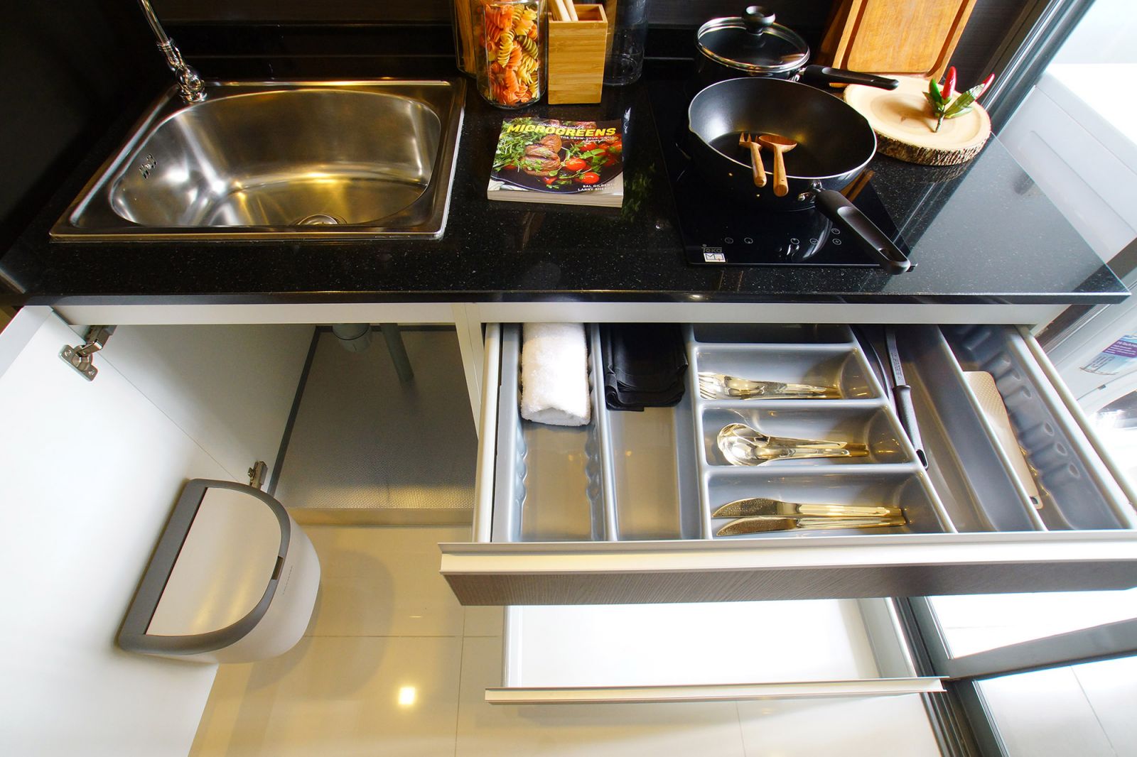 Estopolis-รีวิวคอนโด-review-condo-Moniiq-sukhumvit64-โมนีค-สุขุมวิท64