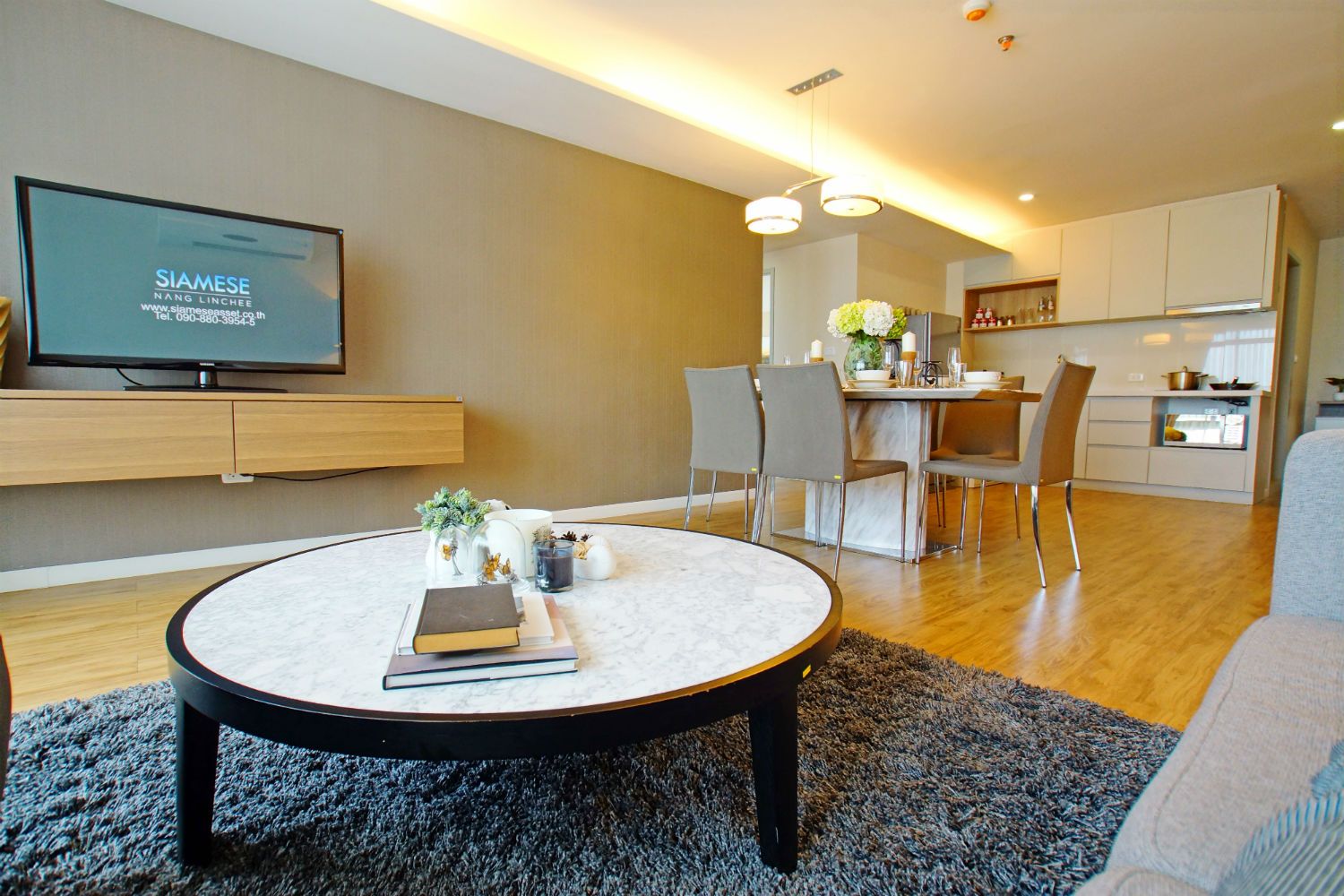 Estopolis-review-condo-siamese-นางลิ้นจี่