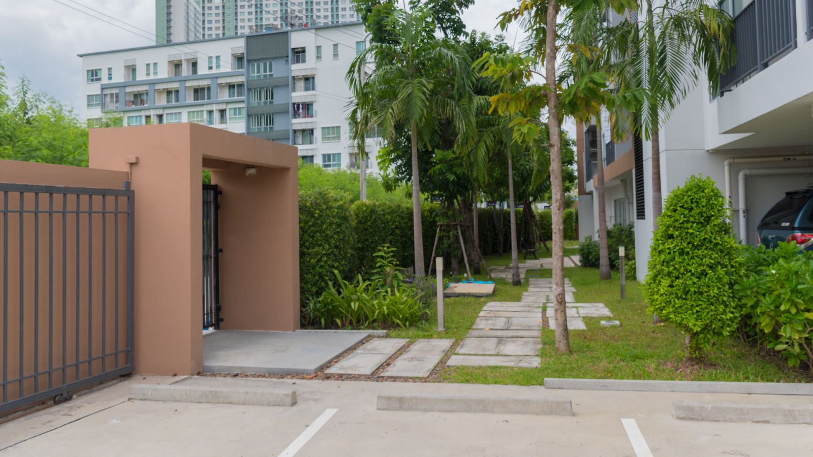 Estopolis รีวิว Pi condo พายน์ คอนโด