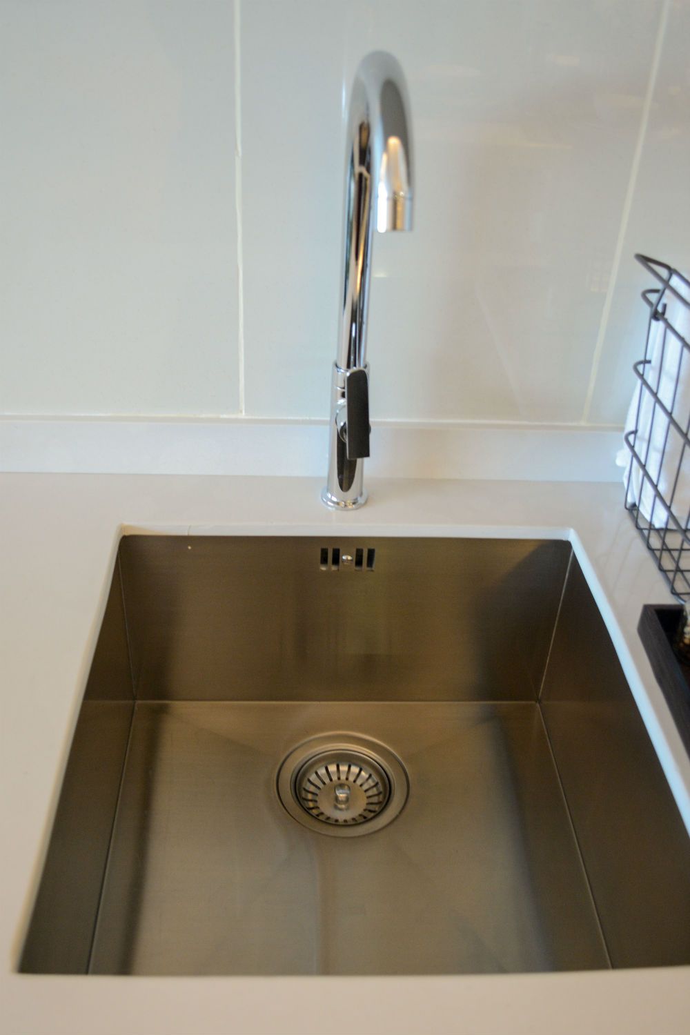 Estopolis-review-condo-siamese-นางลิ้นจี่