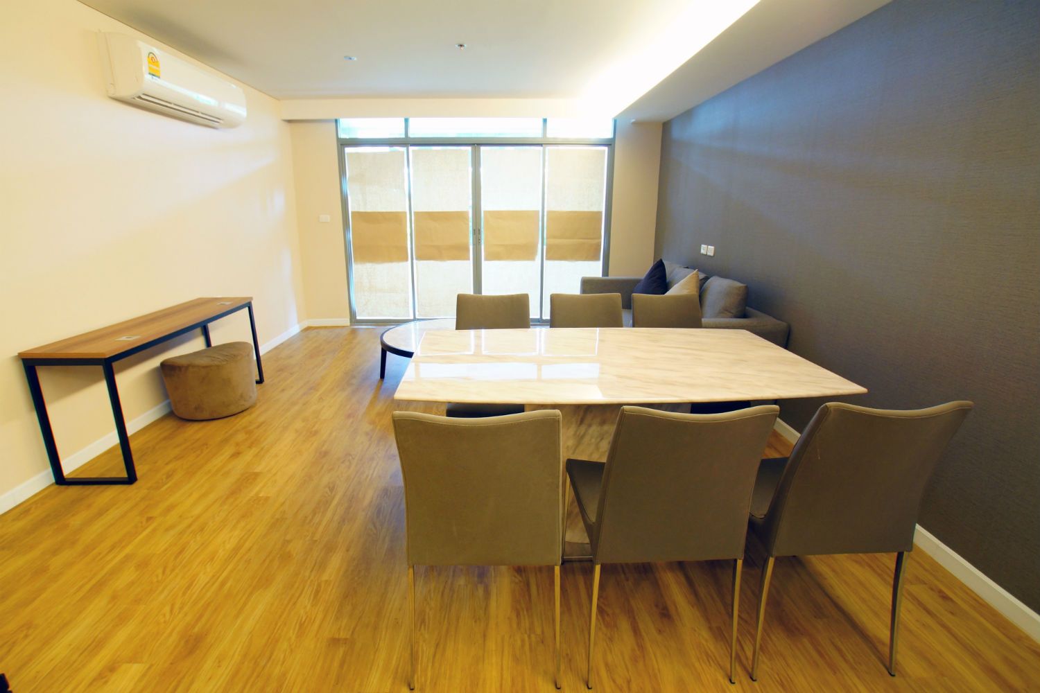 Estopolis-review-condo-siamese-นางลิ้นจี่