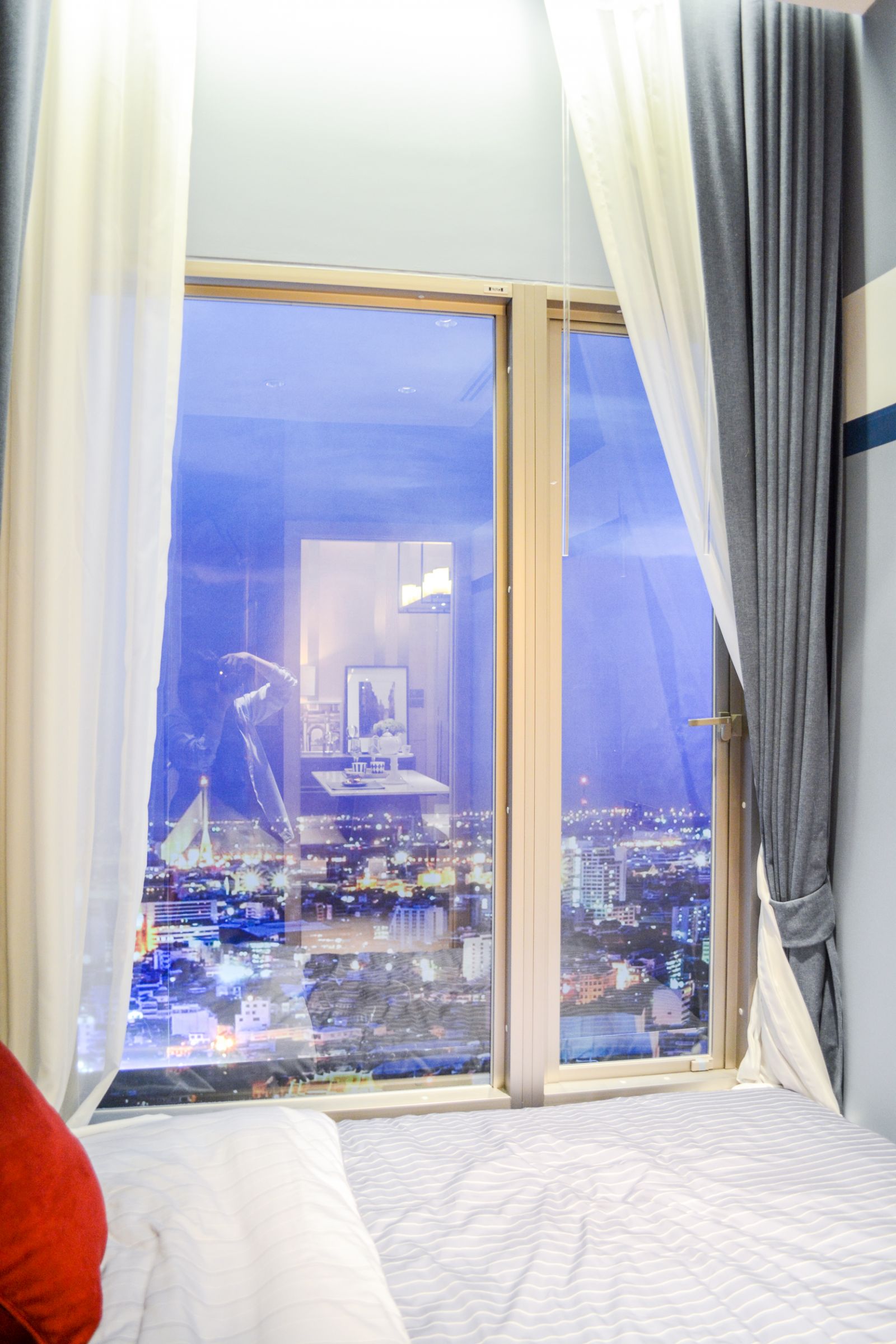 Estopolis-review-condo-The Posh-Twelve