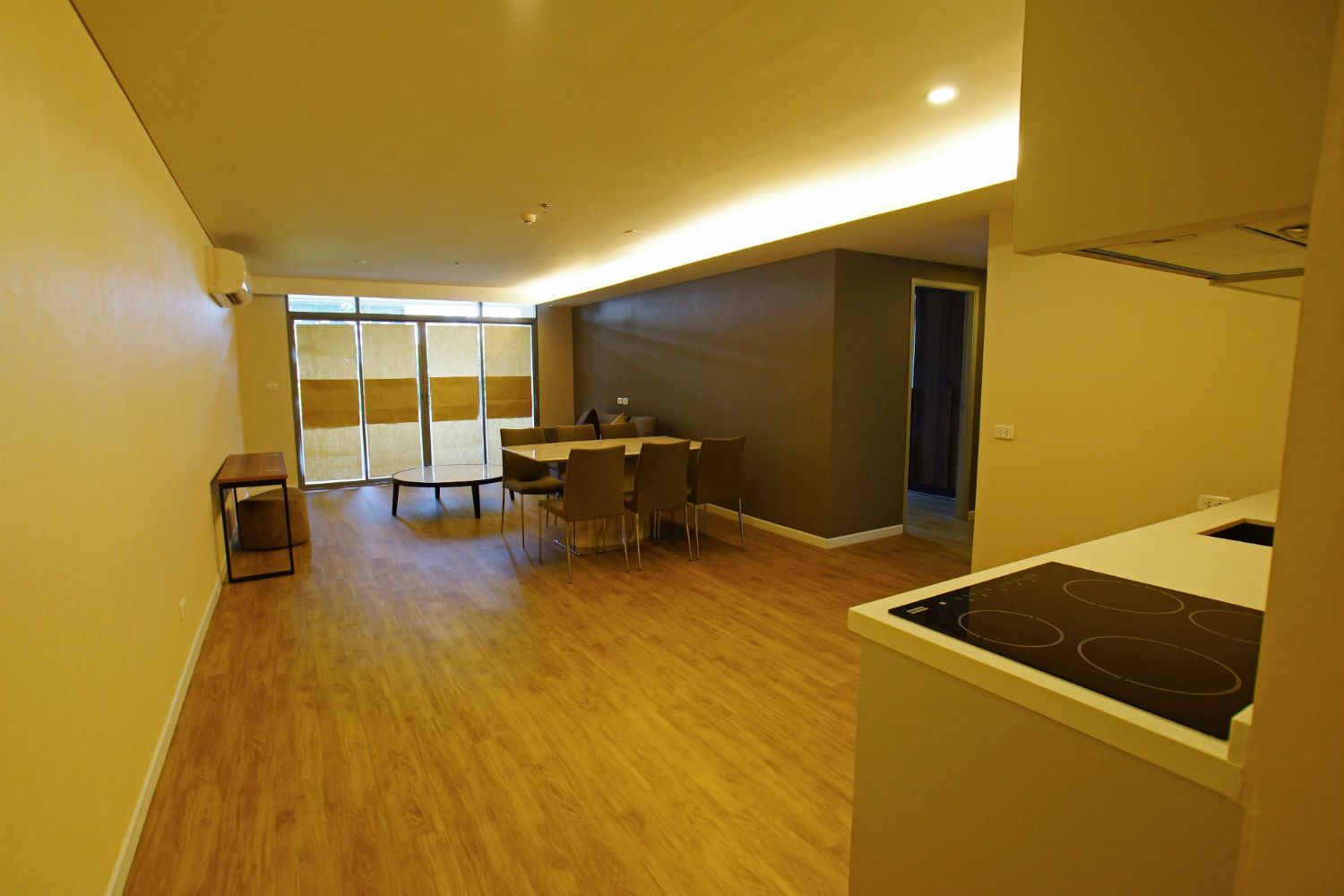 Estopolis-review-condo-siamese-นางลิ้นจี่