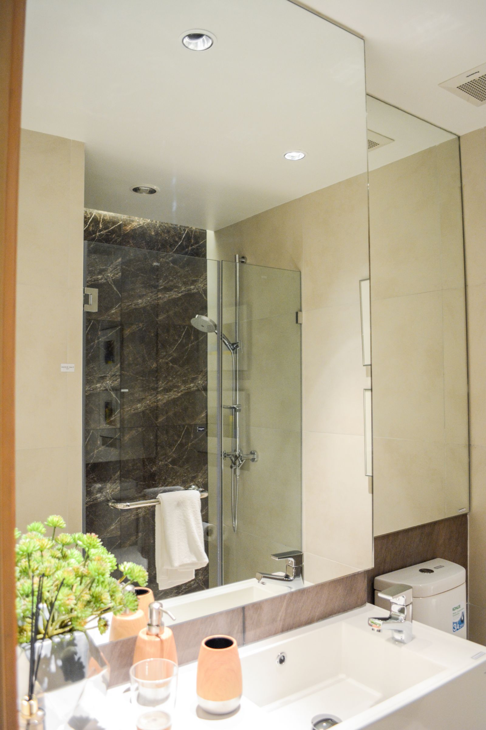 Estopolis-review-condo-The Posh-Twelve