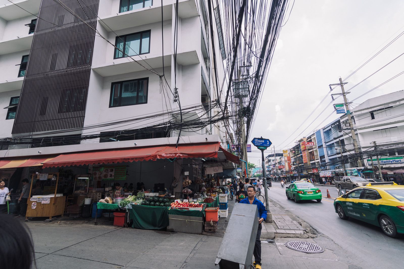 Estopolis-review-condo-Sky-Walk-รีวิวคอนโด-สกายวอล์ค-พระโขนง