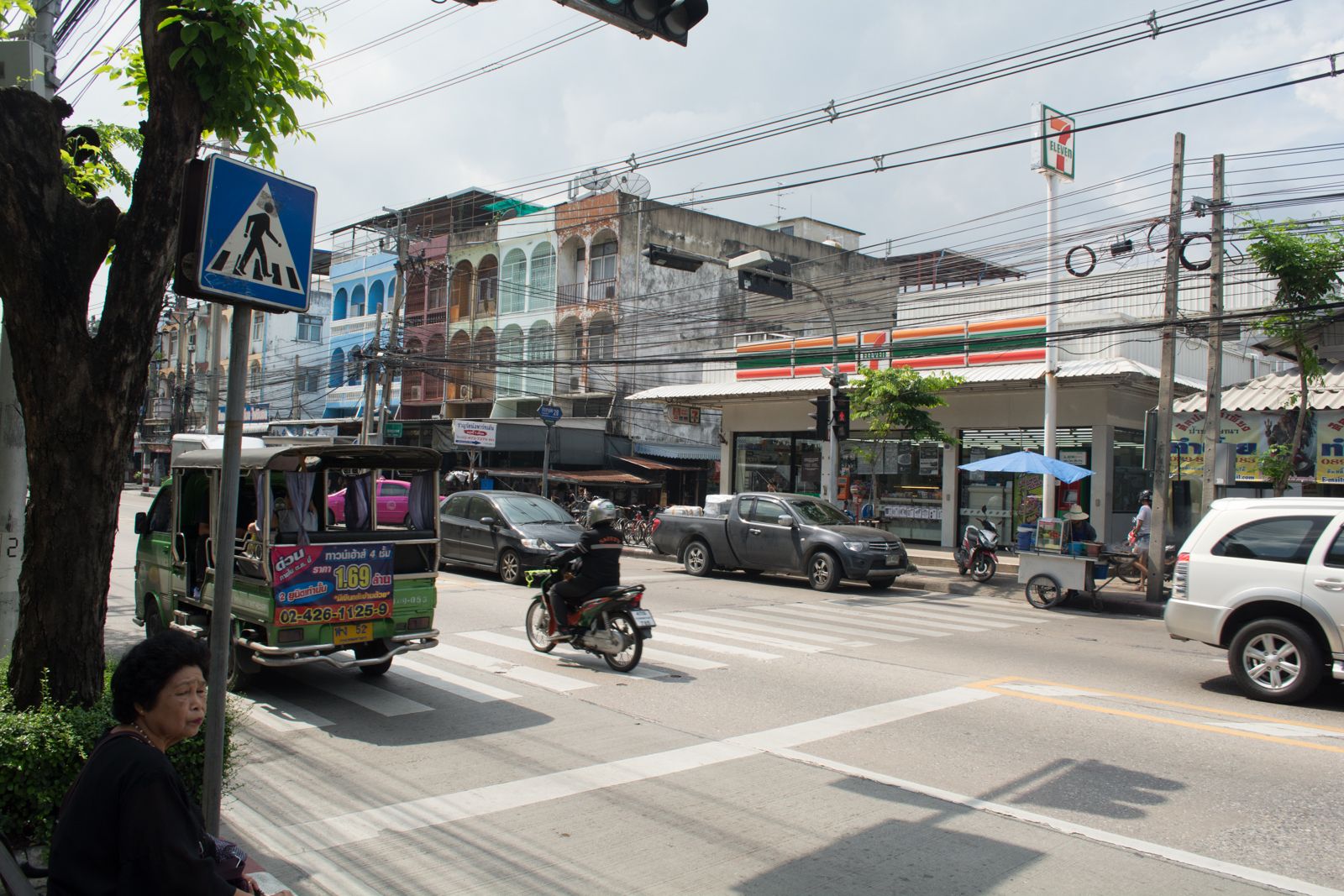 Estopolis-รีวิวคอนโด-review-condo-The-Cube-Prachauthit-เดอะ-คิวบ์-ประชาอุทิศ