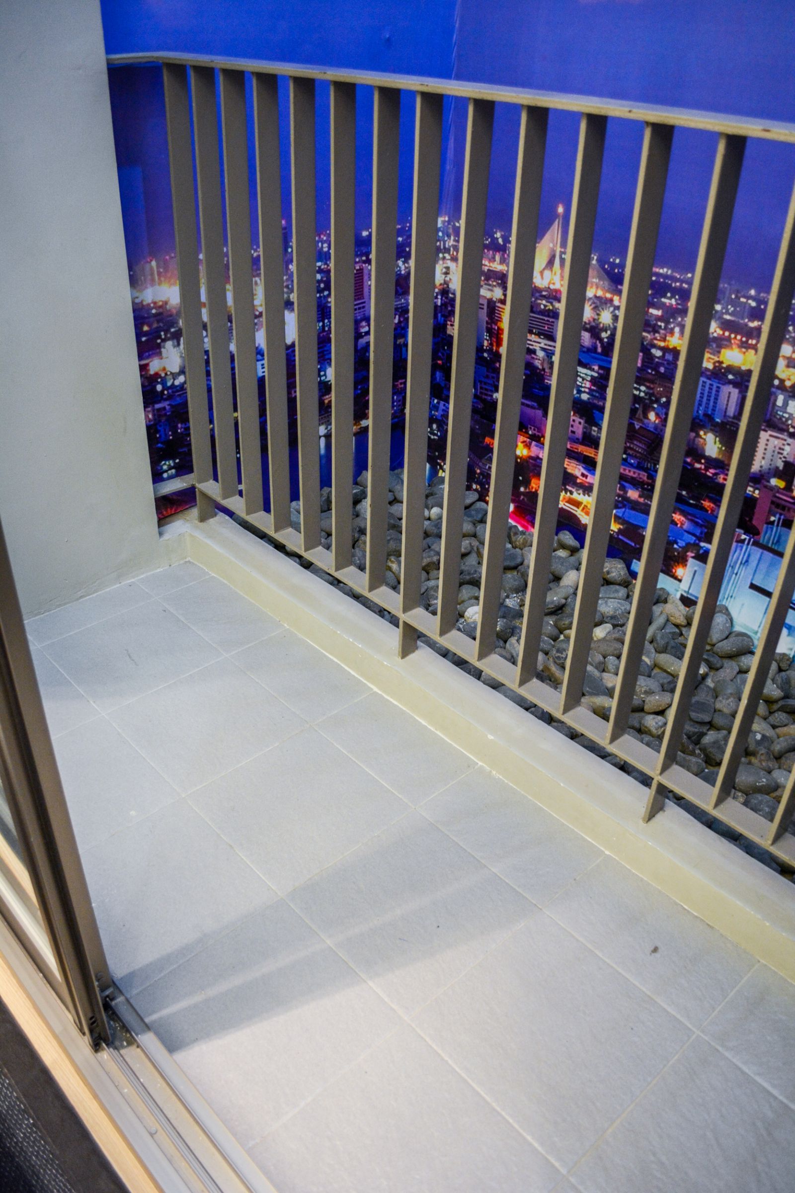 Estopolis-review-condo-The Posh-Twelve