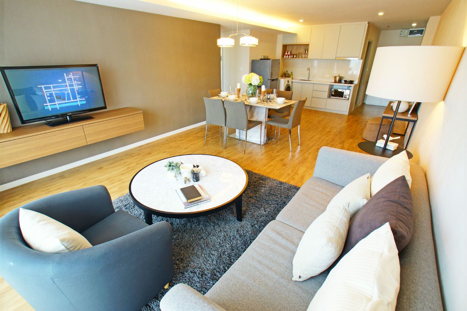 Estopolis-review-condo-siamese-นางลิ้นจี่