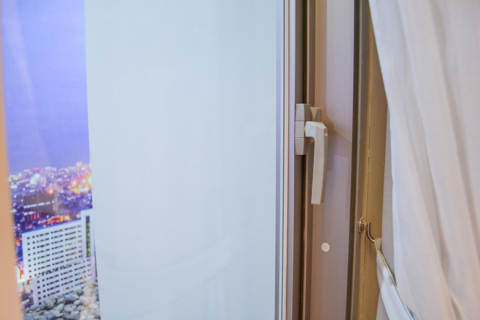 Estopolis-review-condo-The Posh-Twelve