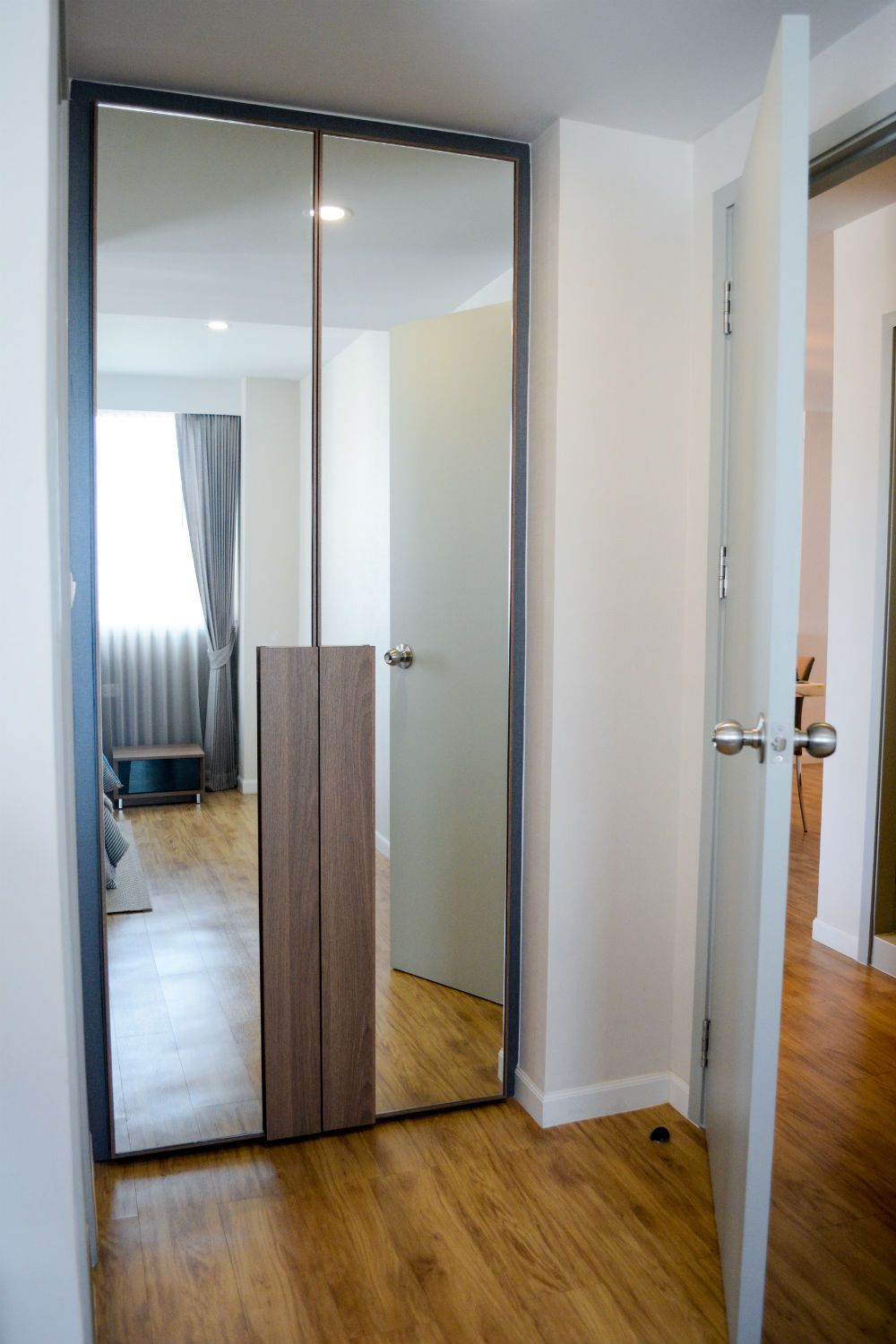 Estopolis-review-condo-siamese-นางลิ้นจี่