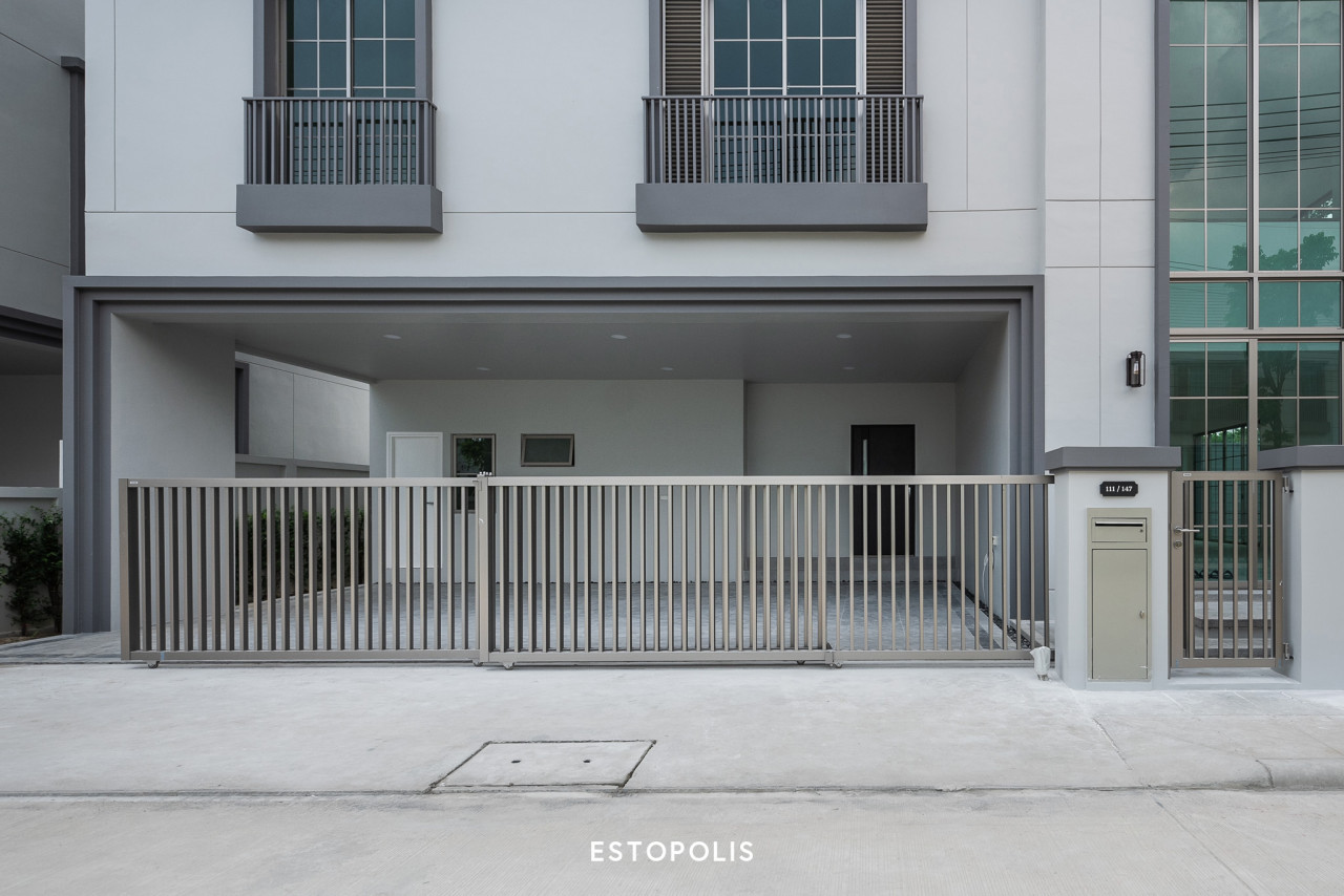 รีวิว บารานี บลิซ รังสิต คลอง 3 Baranee Bliss Rangsit Khlong 3_รั้วอลูมิเนียมไฟฟ้า Tostem