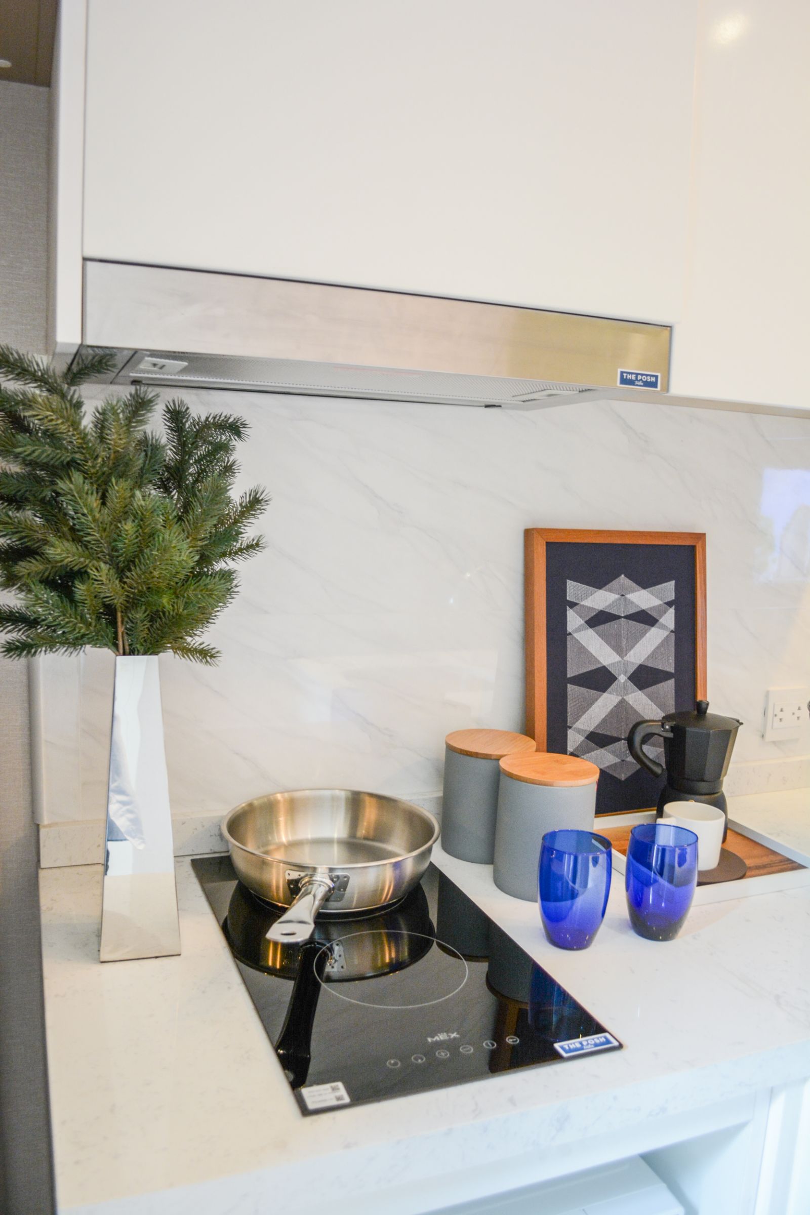 Estopolis-review-condo-The Posh-Twelve