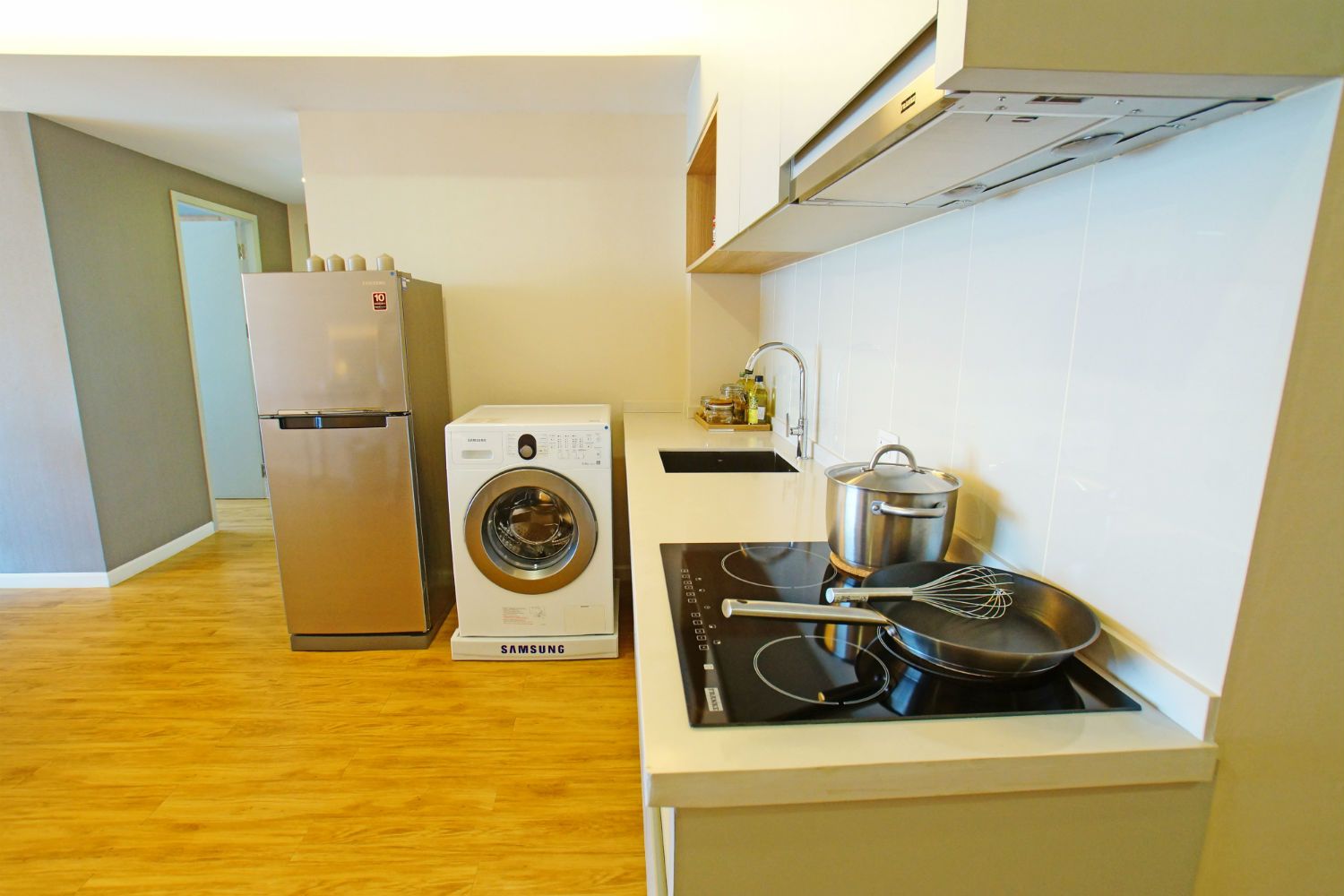 Estopolis-review-condo-siamese-นางลิ้นจี่