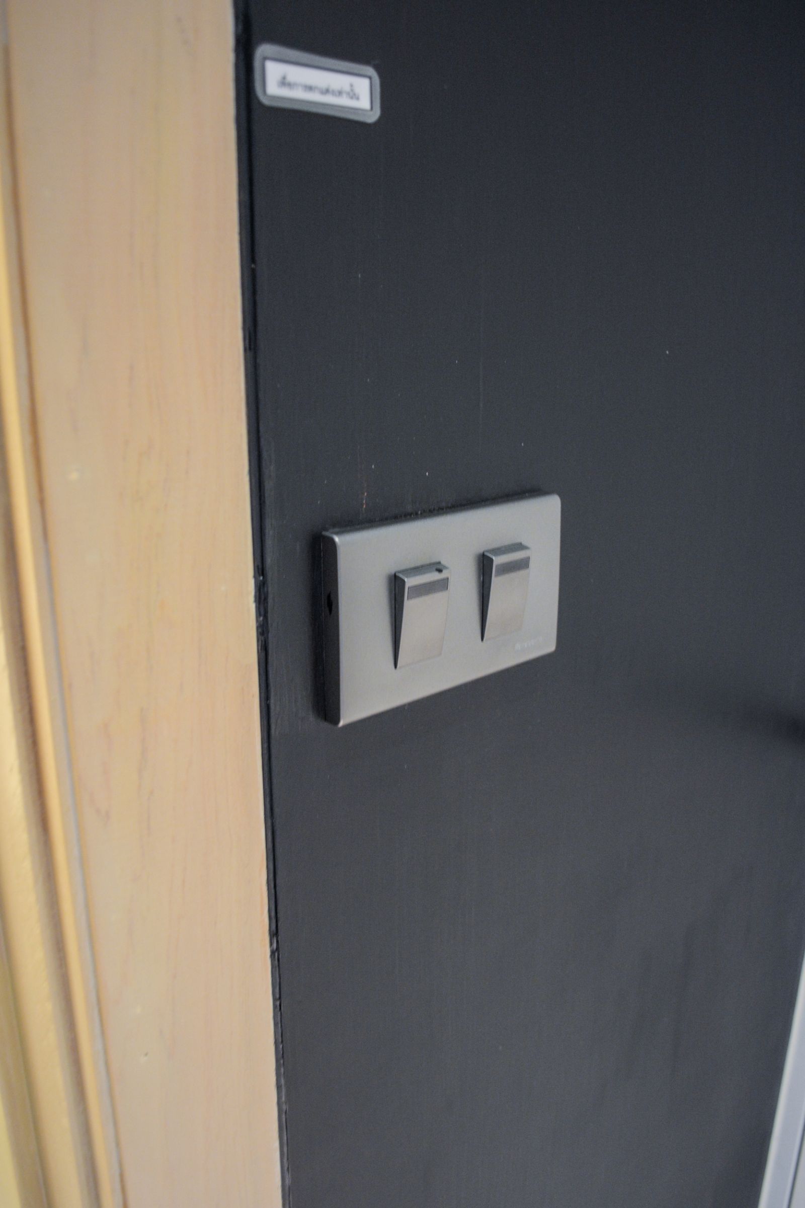 Estopolis-review-condo-The Posh-Twelve