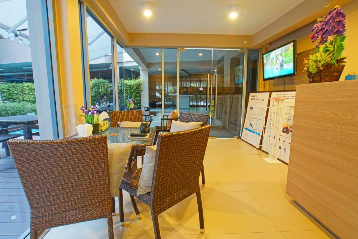 Estopolis-review-condo-siamese-นางลิ้นจี่