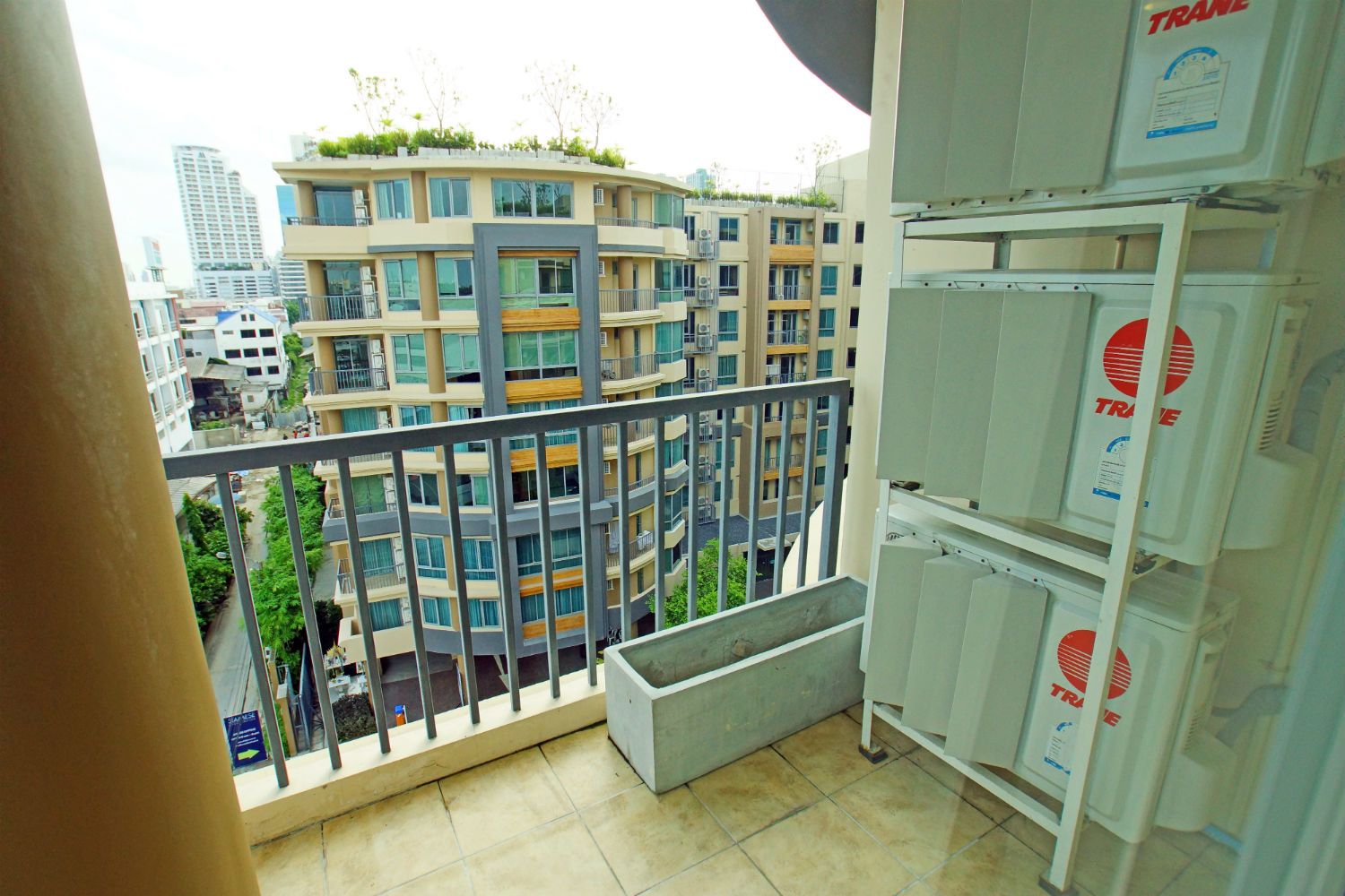 Estopolis-review-condo-siamese-นางลิ้นจี่