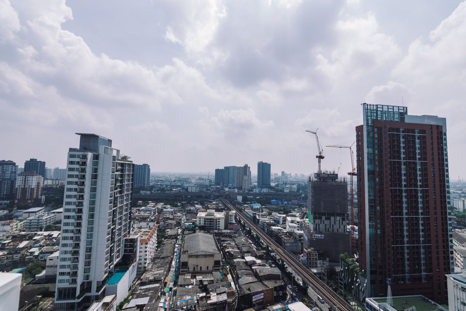 Estopolis-review-condo-Sky-Walk-รีวิวคอนโด-สกายวอล์ค-พระโขนง