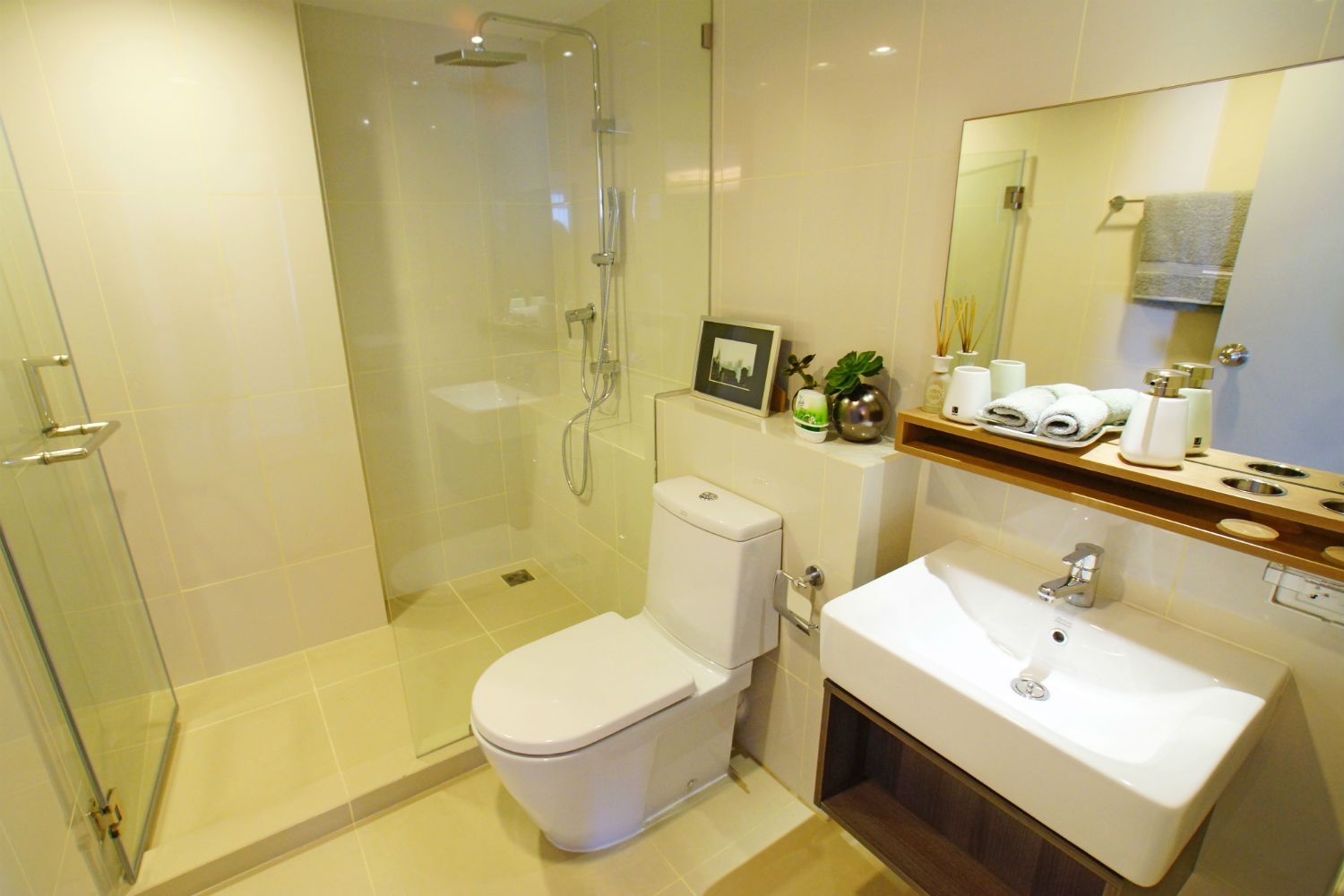 Estopolis-review-condo-siamese-นางลิ้นจี่