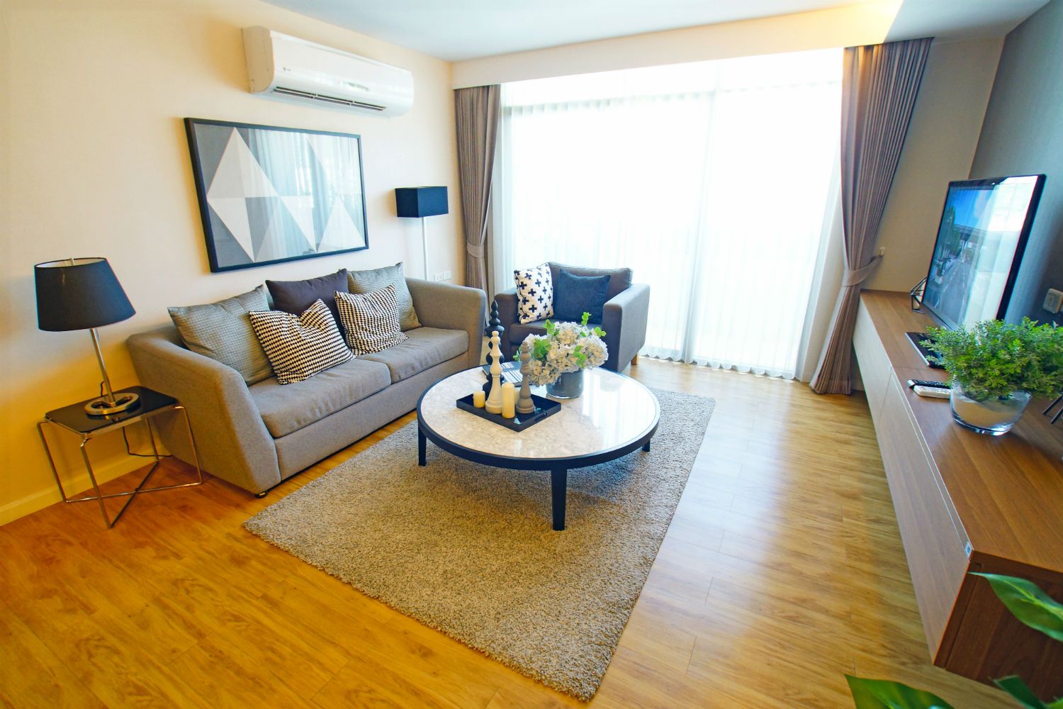 Estopolis-review-condo-siamese-นางลิ้นจี่