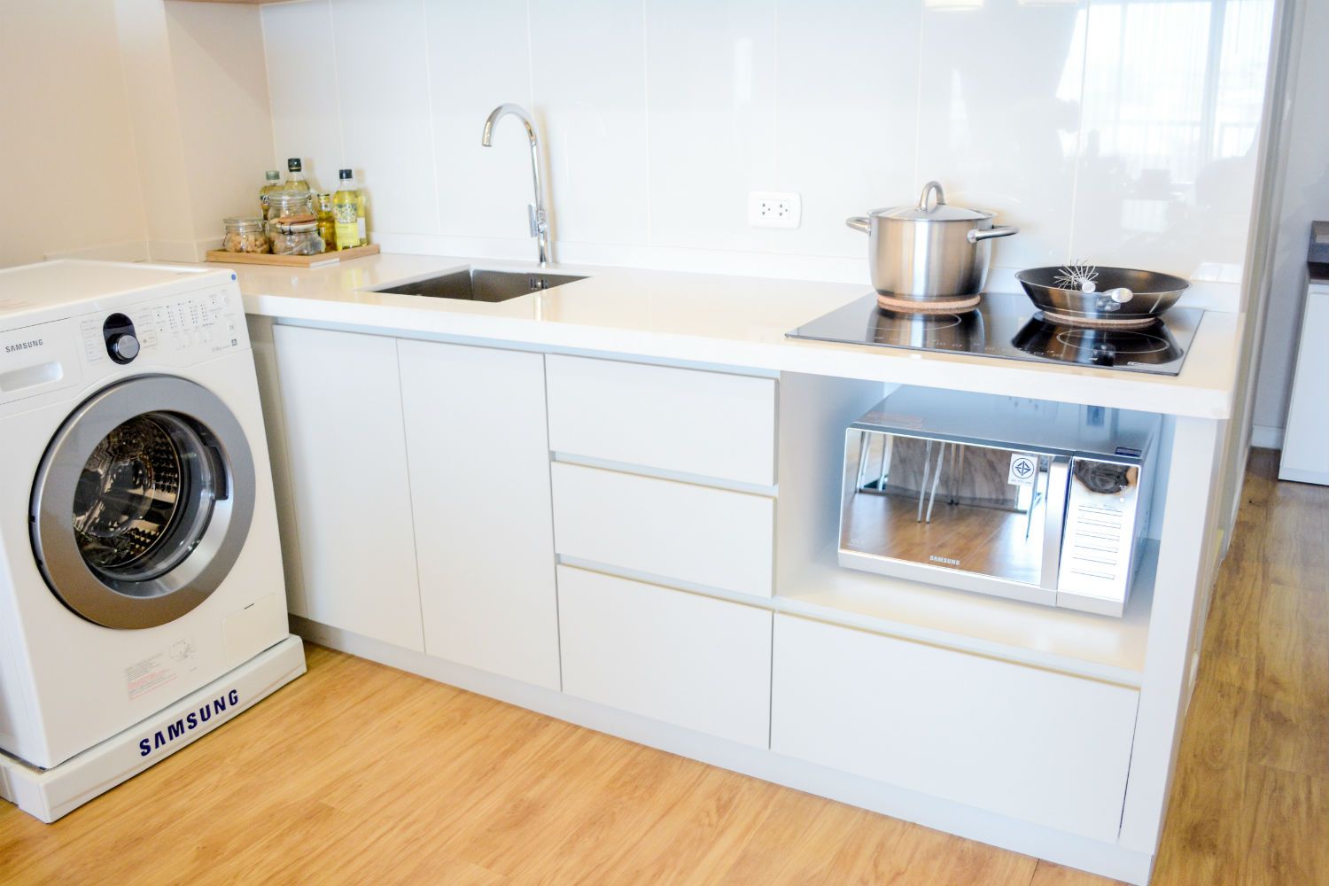 Estopolis-review-condo-siamese-นางลิ้นจี่