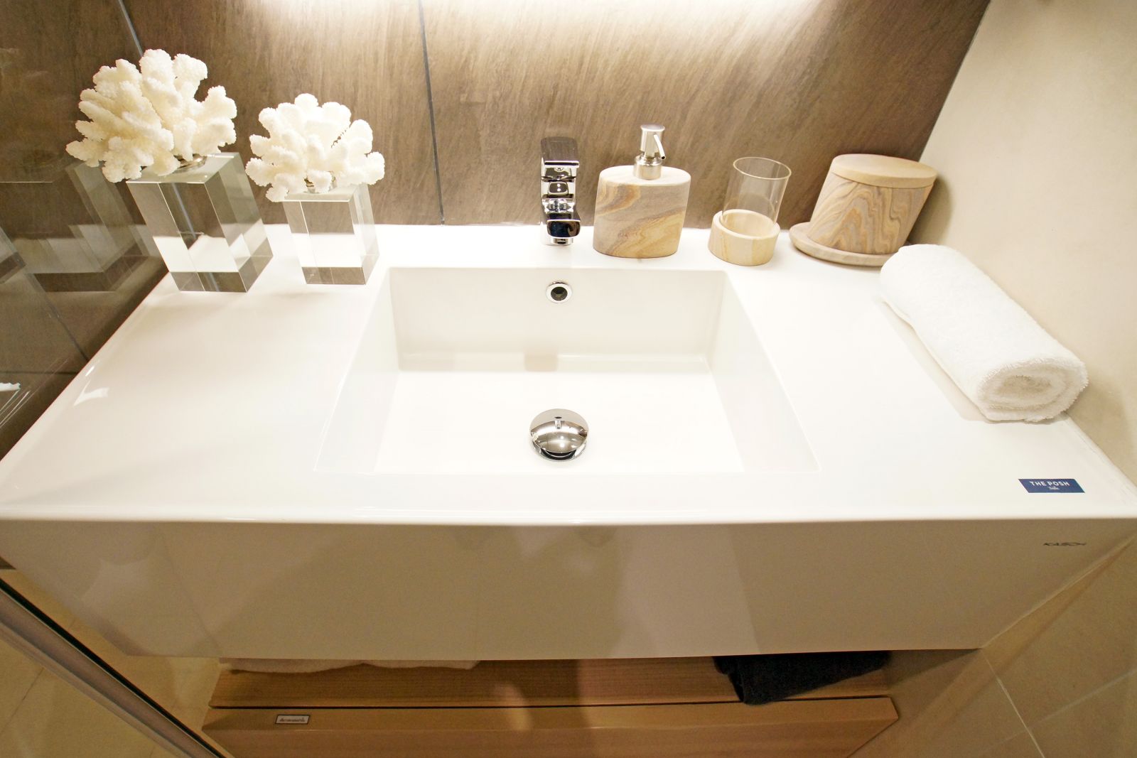 Estopolis-review-condo-The Posh-Twelve