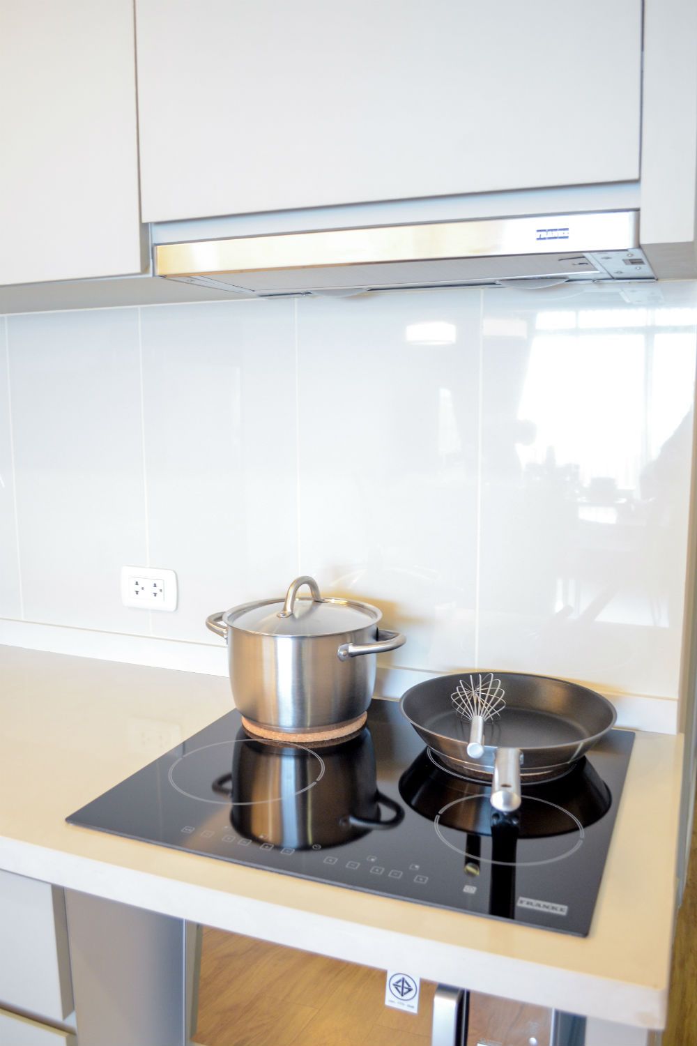 Estopolis-review-condo-siamese-นางลิ้นจี่