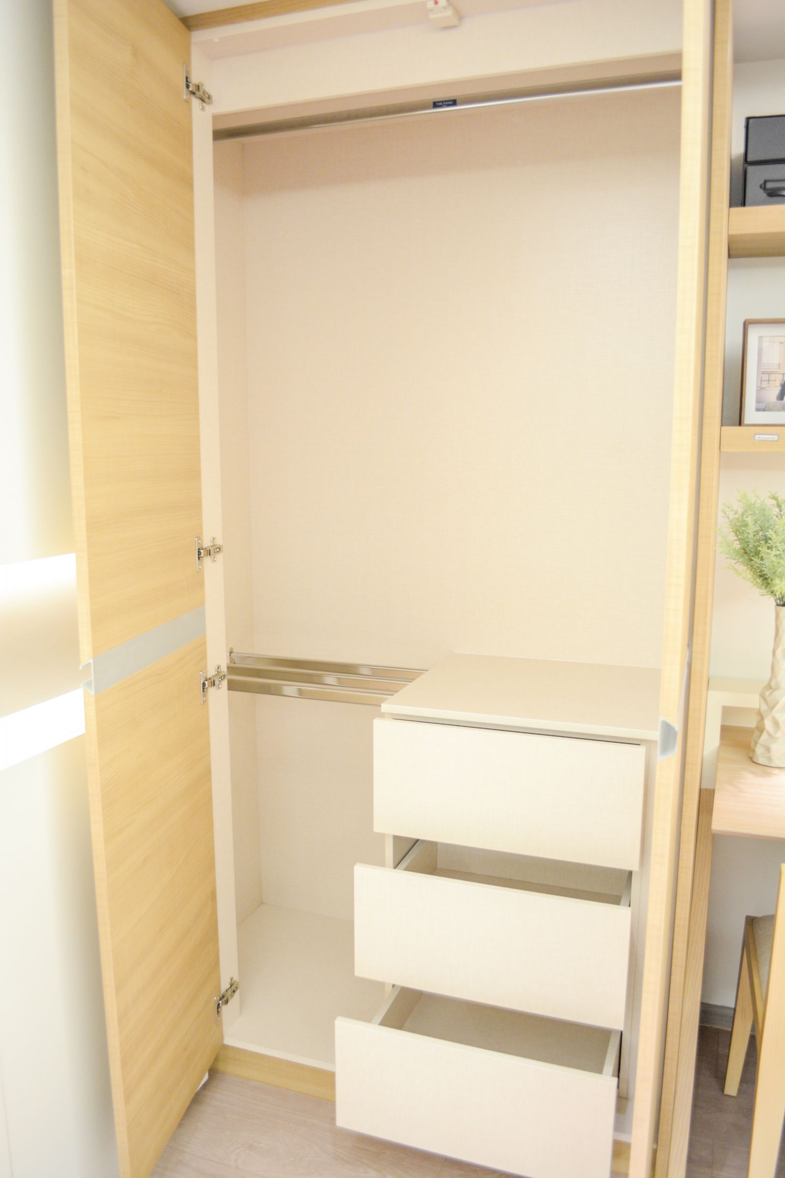 Estopolis-review-condo-The Posh-Twelve