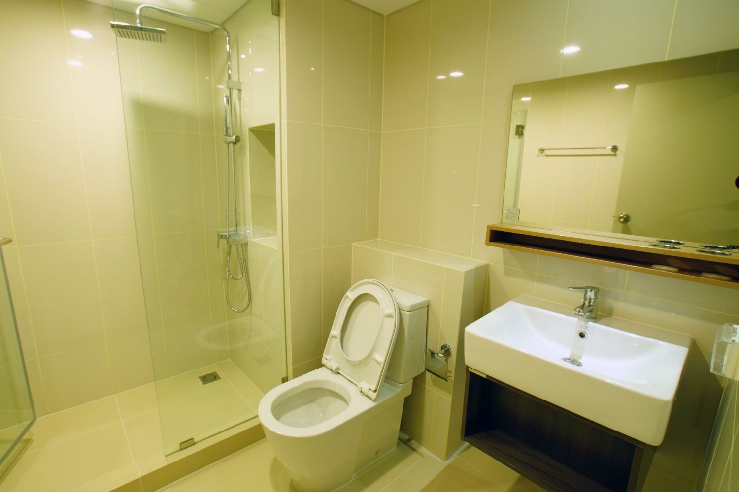 Estopolis-review-condo-siamese-นางลิ้นจี่